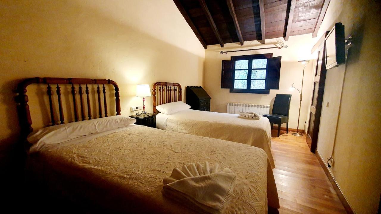 Rural La Tahona De Besnes Hotel 2*